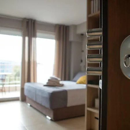 Great View Luxury Living-metro Station * Saloniki
